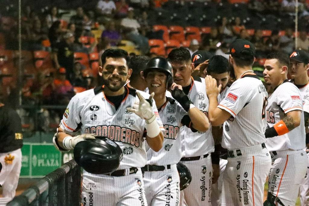 ALGODONEROS, MINEROS Y MANZANEROS, PRIMEROS 3 CLASIFICADOS A PLAYOFFS LEB BANKAOOL&nbsp;2024