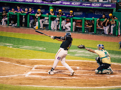 Explota ofensiva de Dorados contra Charros y ganan el primer encuentro por pizarra de&nbsp;10-4