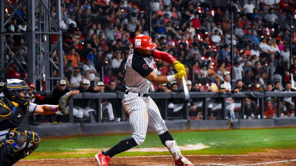 Provoca Durango tormenta de hits en el Volcán de&nbsp;Villa