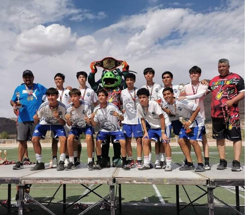 Los equipos de CANCHA PREMIER de Parral en la categorías 2010 y 2008 lograron consagrarse al llegar ambas categorías a la gran&nbsp;final.