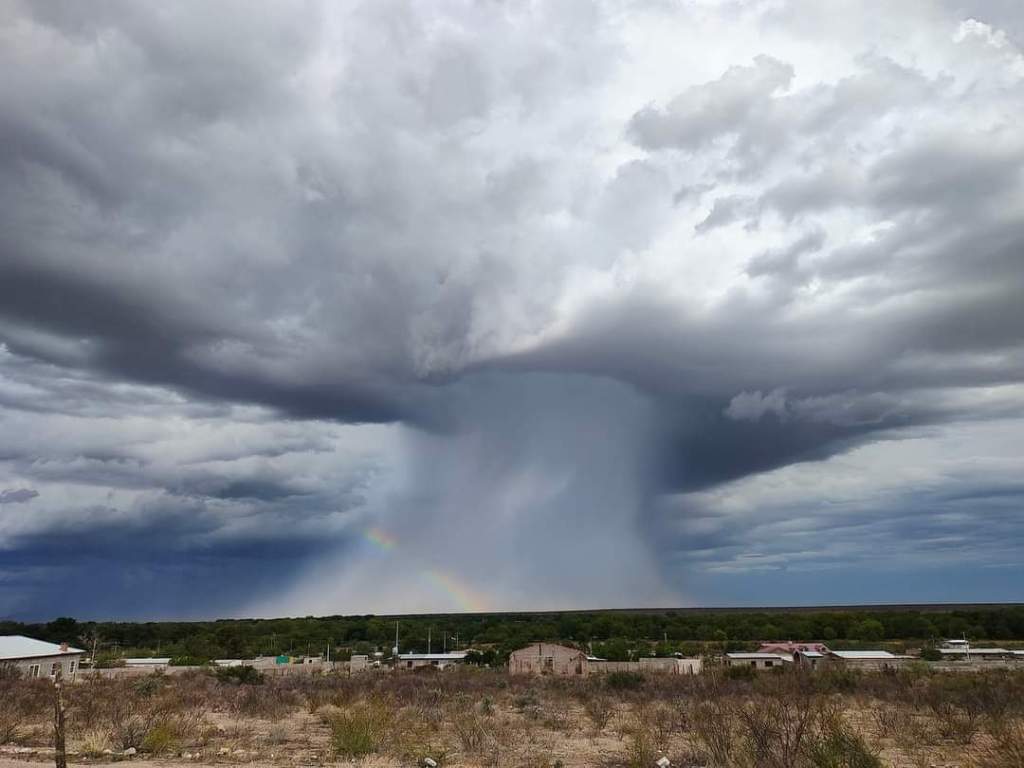Captaron espectacular lluvia en el Pueblito de&nbsp;Allende