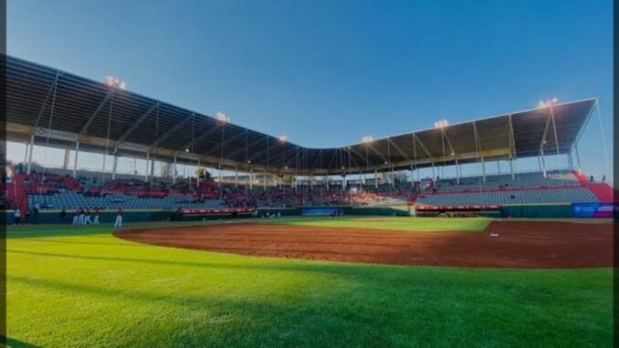 Los sorprendentes Soles de Ojinaga visitan a los&nbsp;Mineros