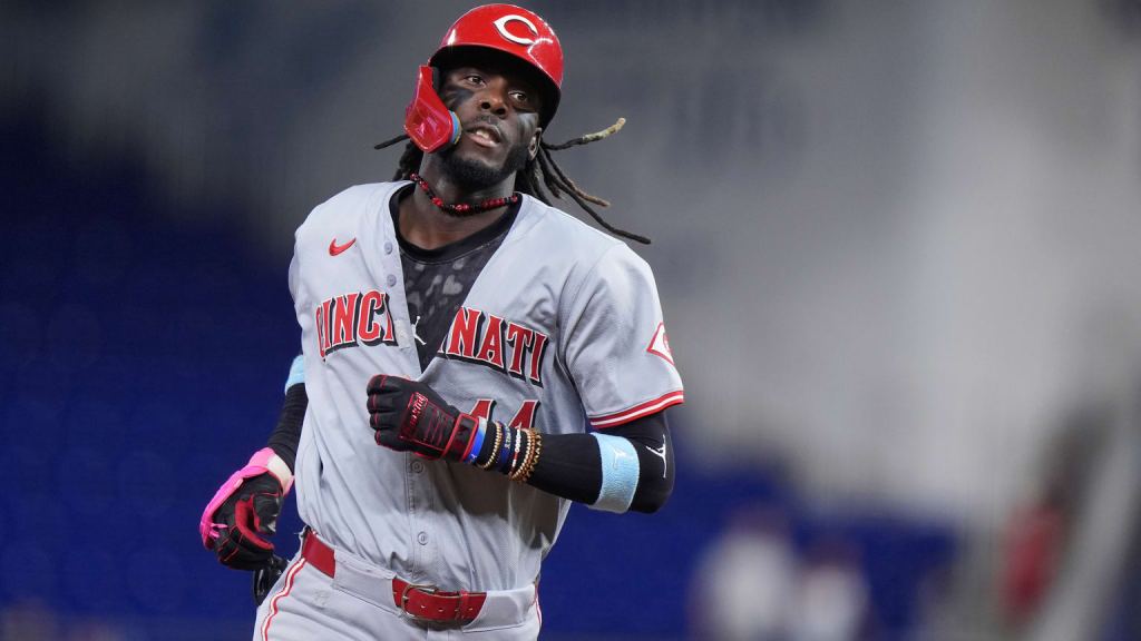 Otra hazaña para Elly, entra al club 20/50 tras noche de 4&nbsp;extrabases