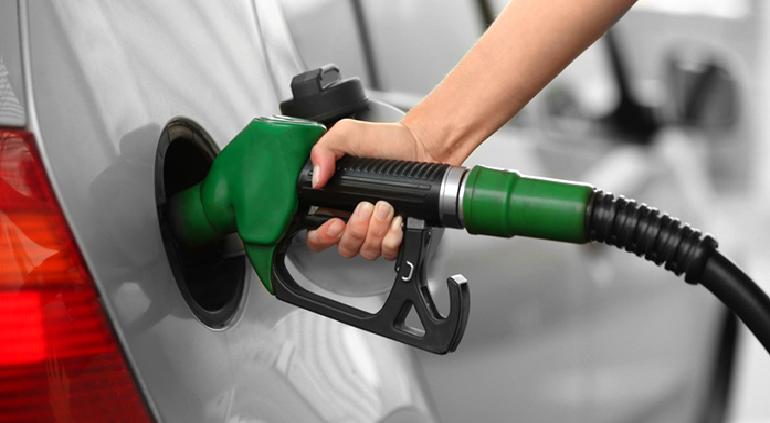 Bajará IEPS en gasolina ‘verde’ desde el&nbsp;sábado