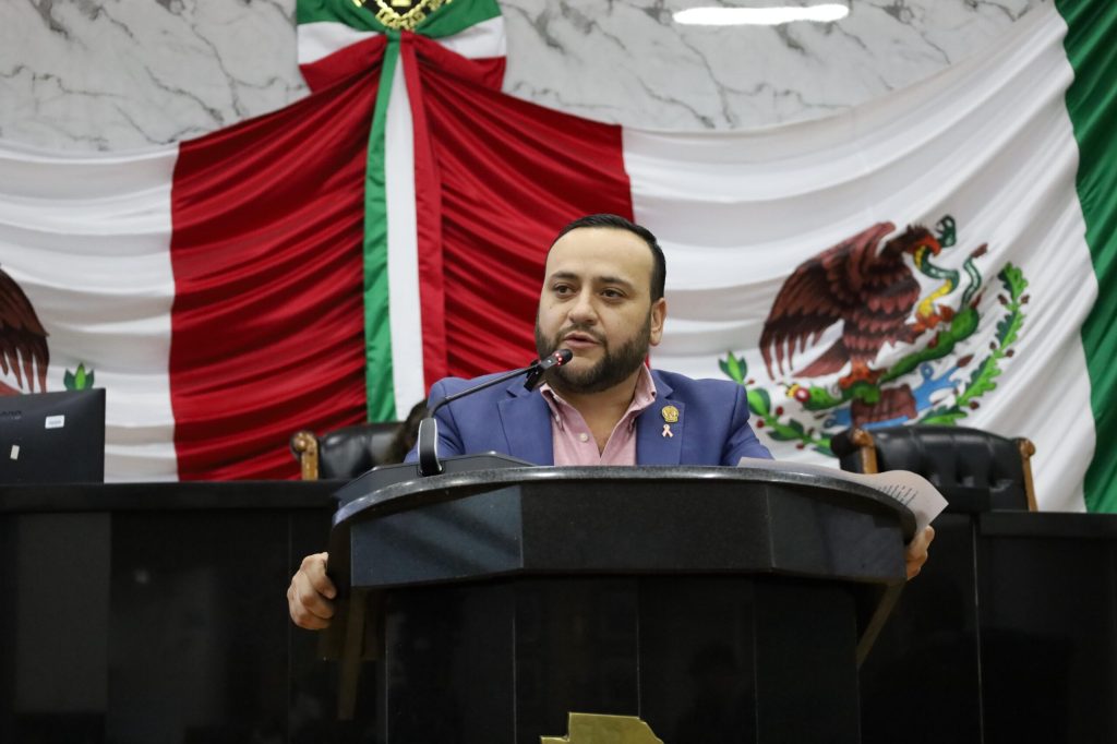 Van Diputados del PRI contra cierre de Puente&nbsp;Libre.