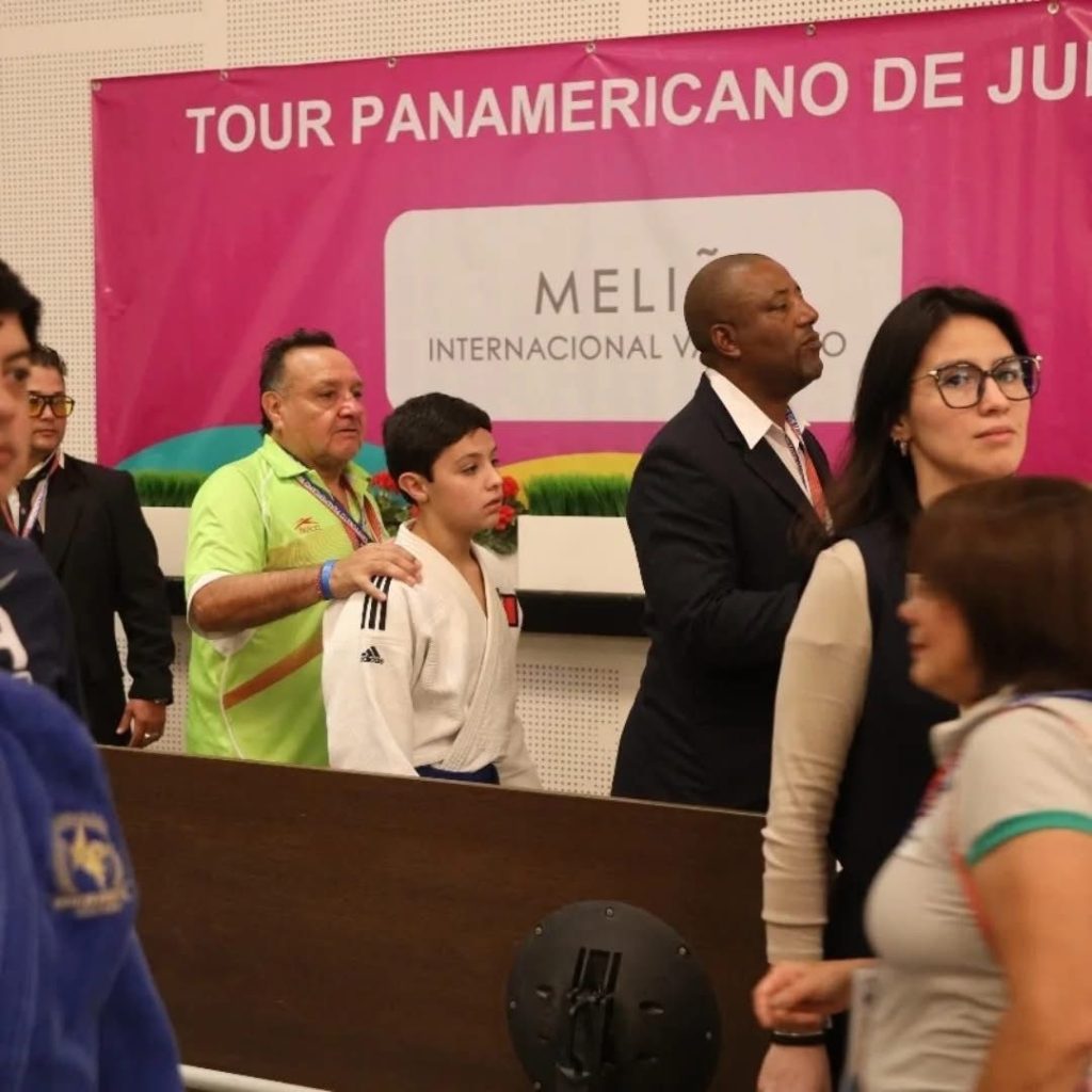 César Moreno, presea de bronce por equipos en el Panamericano Infantil de Judo&nbsp;2024