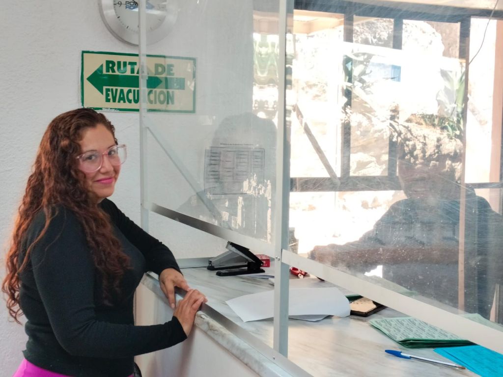 Entrega el Gobierno de Parral boletos para el transporte&nbsp;gratuito