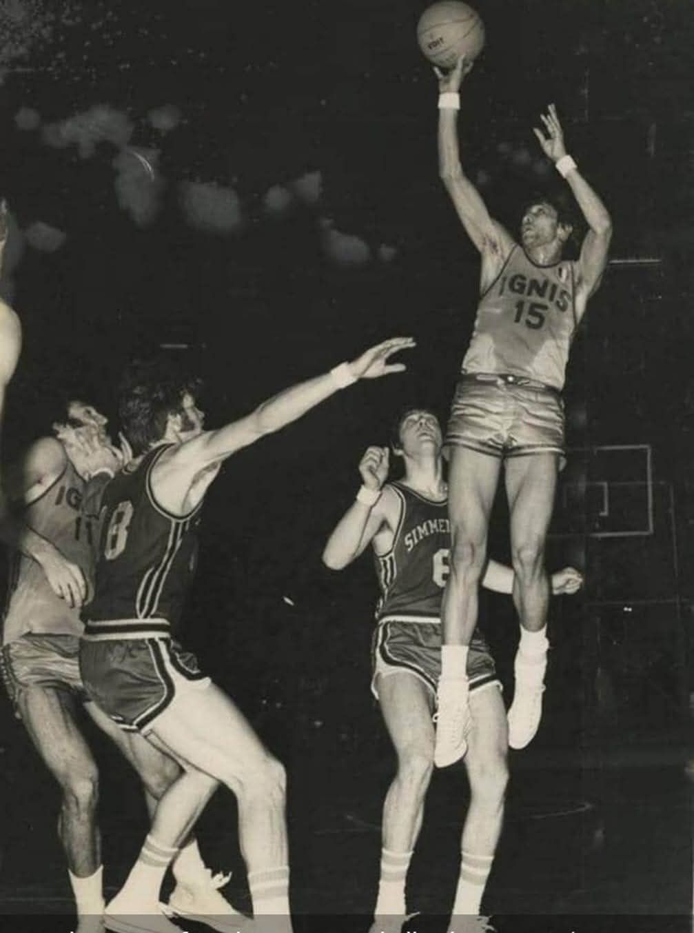 LOS DIEZ MEJORES BÁSQUETBOLISTAS MEXICANOS DE LA&nbsp;HISTORIA