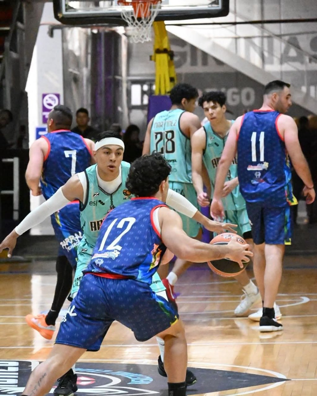 No pudo Mineros en su debut ante Apaches en la Liga Estatal de Basquetbol&nbsp;2025