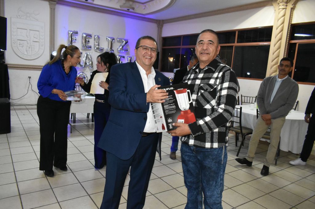 Celebra el Gobierno de Parral a elementos de la DSPM en el Día Internacional del&nbsp;Policia