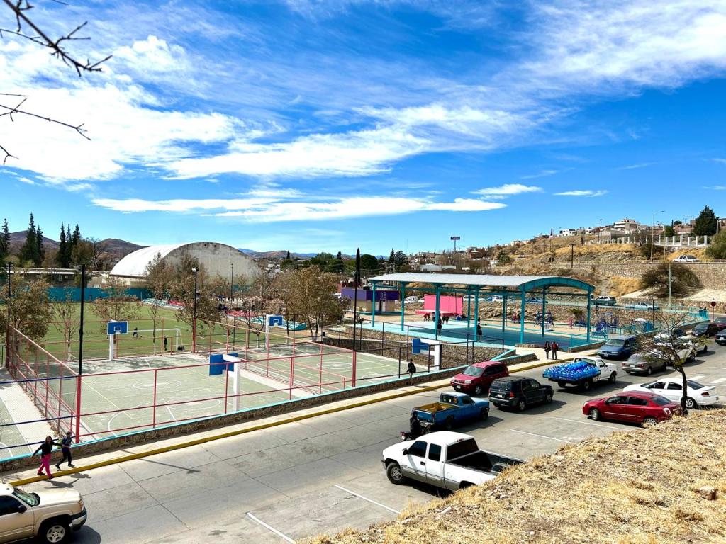 Continúa avanzando el rescate de imagen de espacios deportivos instruido por el Alcalde Chava&nbsp;Calderón.