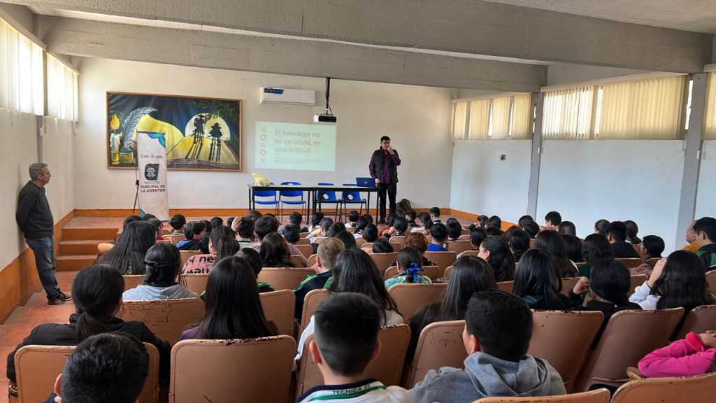 Inicia IMJUVE talleres de Liderazgo y Participación Ciudadana en la secundaria Técnica&nbsp;53