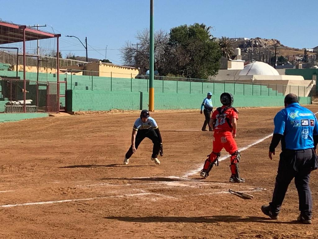 El Valle y Ayuntamiento, invictos en la Liga Regional de Béisbol&nbsp;2025
