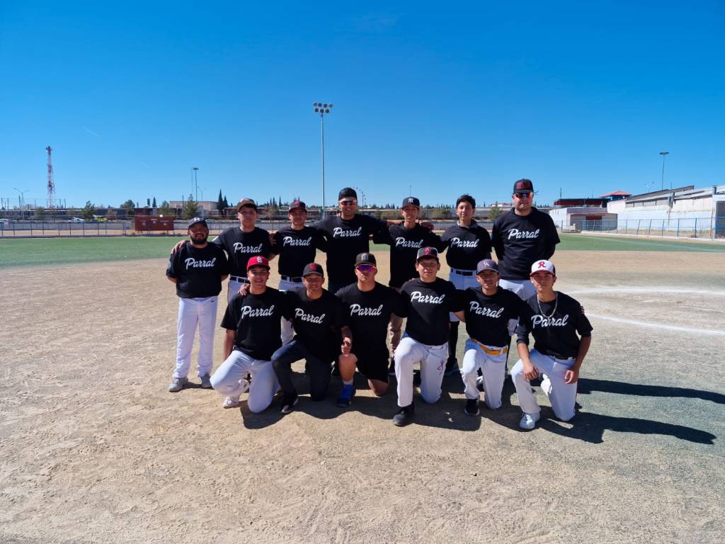 Con el pie derecho Parral en los juegos Estatales CONADE 2025 de softbol&nbsp;varonil