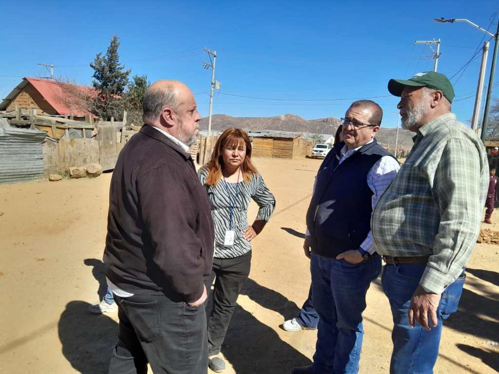 Instala JMAS Parral tomas domiciliarias y conecta red de drenaje en comunidad&nbsp;indígena