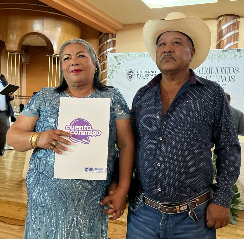 Formalizan 101 parejas su unión conyugal ante el alcalde Chava&nbsp;Calderón