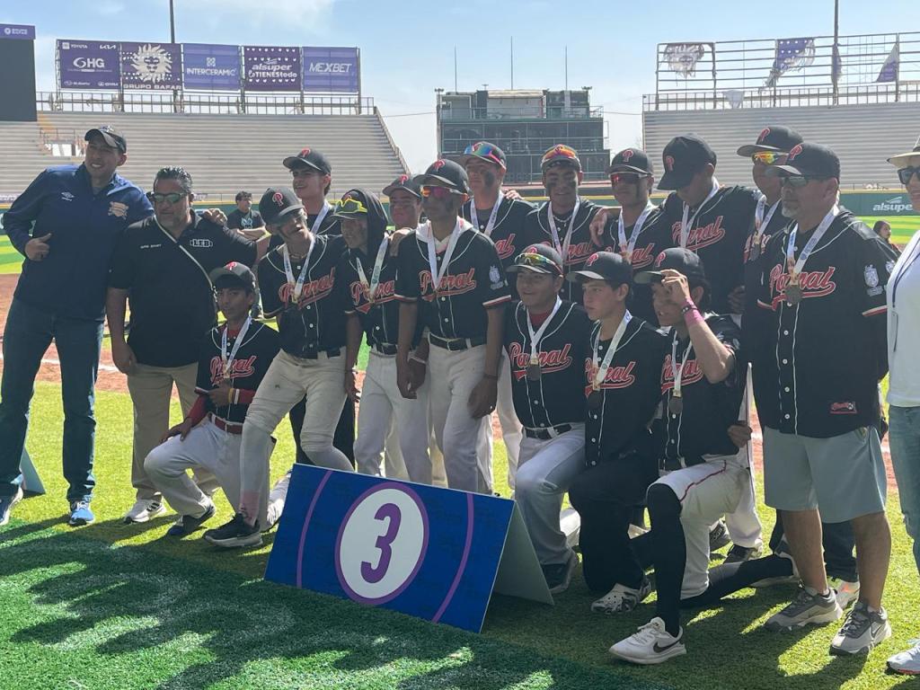 Parral plata y bronce en Juegos Estatales CONADE de Beisbol&nbsp;2025