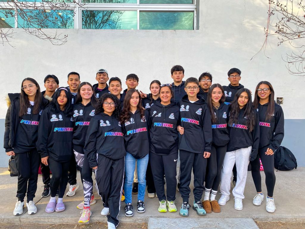 Partió contingente parralense a la fase estatal de los Juegos CONADE 2025 de&nbsp;atletismo