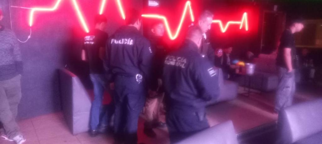 Participa la DSPM en operativo de revisión en bares y&nbsp;cantinas