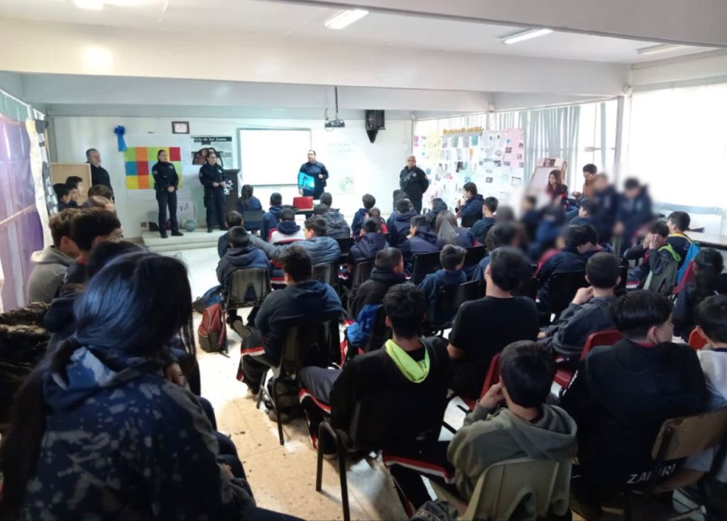 Imparten elementos de Seguridad Pública taller para la prevención del&nbsp;bullying