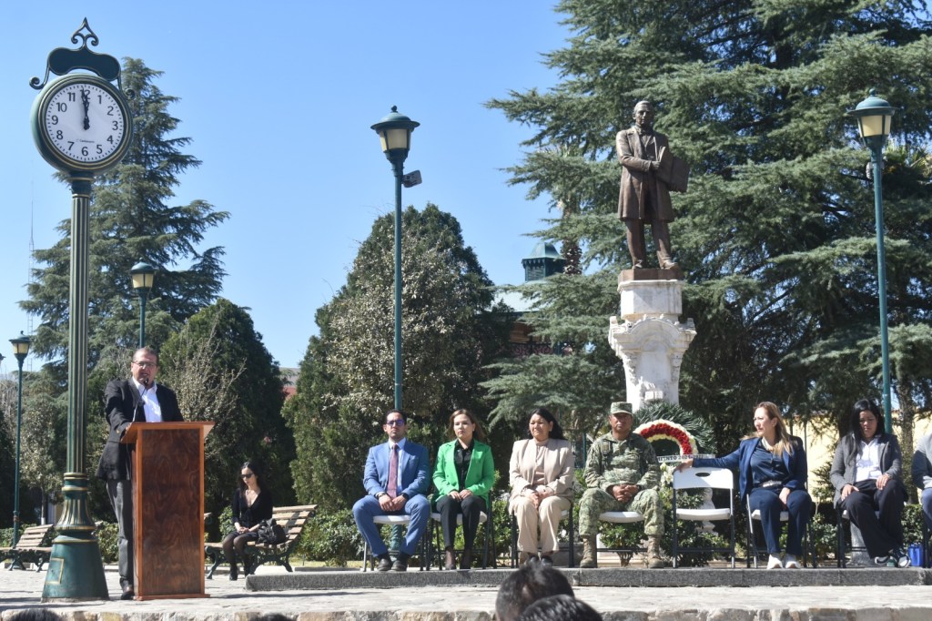 Conmemora el Gobierno de Parral el Aniversario CCXIX del Natalicio de Benito&nbsp;Juárez