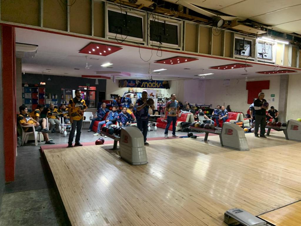 Cremería Américas, sigue como el mejor equipo del torneo de boliche de los&nbsp;lunes