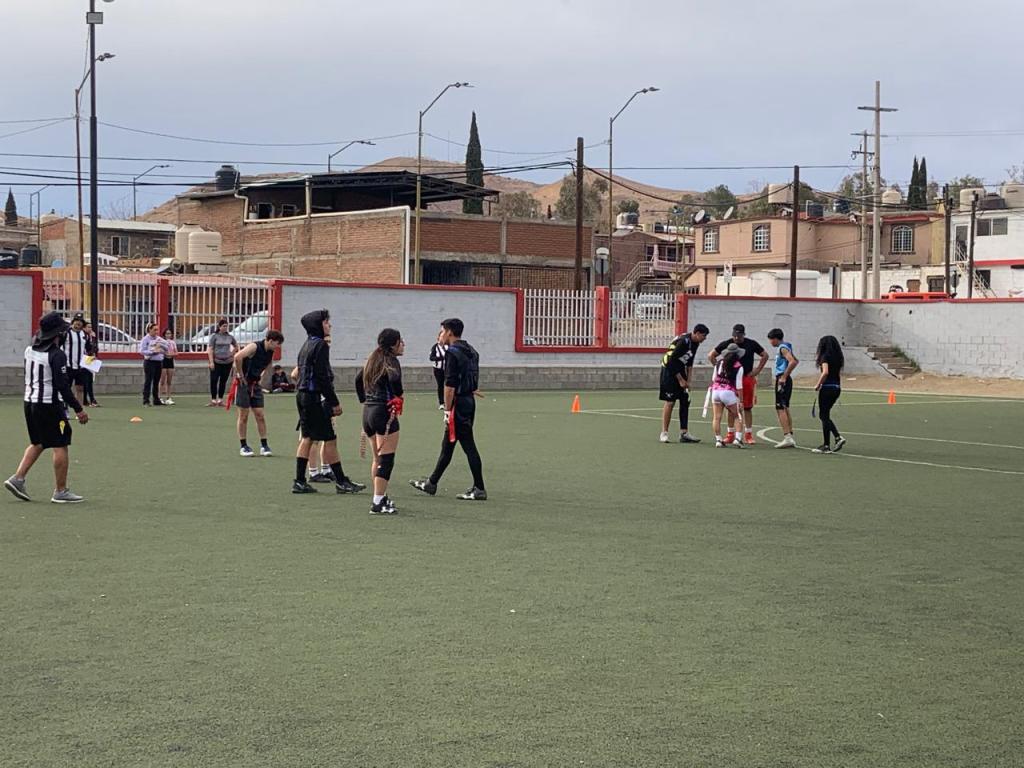 Los Ducks pasaron sobre Warriors en tochito de la Liga “Reyes del&nbsp;Flag”