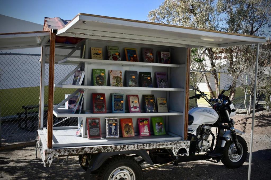 El Gobierno de Parral pone en marcha la «Biblioteca&nbsp;Viajera»