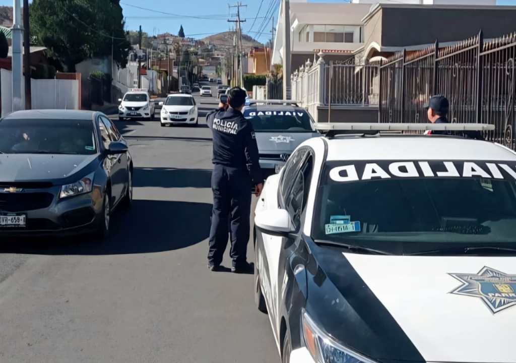 Refuerzan seguridad vial en Parral con instalación de radar y&nbsp;señalización