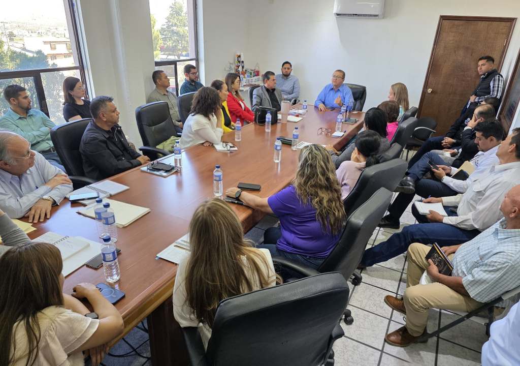 Presidencia de Parral realiza evaluación de desempeño para mejorar el Servicio&nbsp;Público