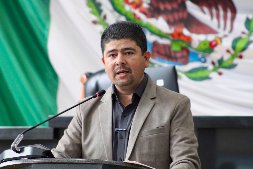 Impulsa Saúl Mireles reconocimiento legal a comunidad menonita en&nbsp;Chihuahua