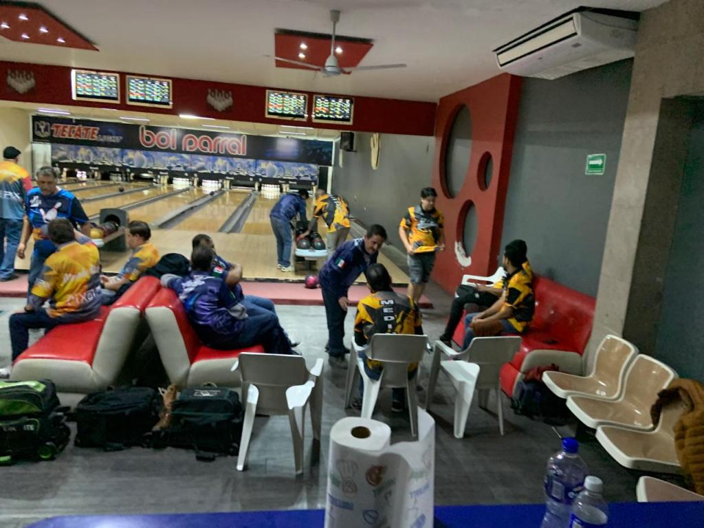 IGH, el mejor de la Liga Comercial de&nbsp;Boliche