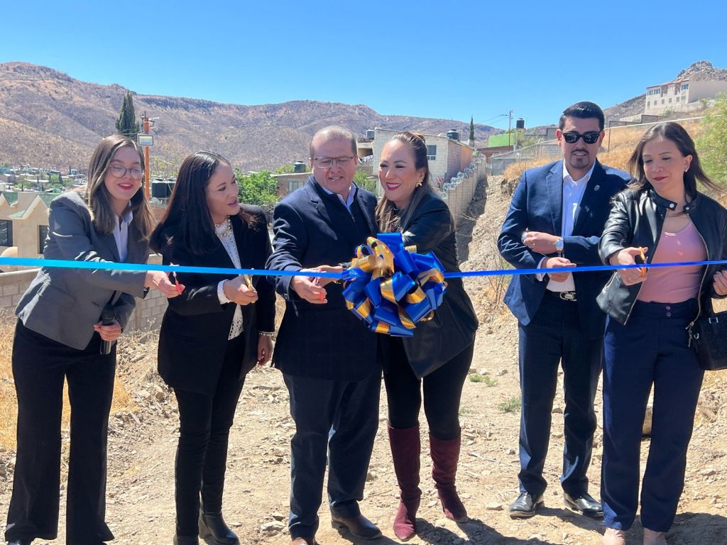 Inaugura Alcalde construcción de barda en la Normal Experimental Miguel&nbsp;Hidalgo