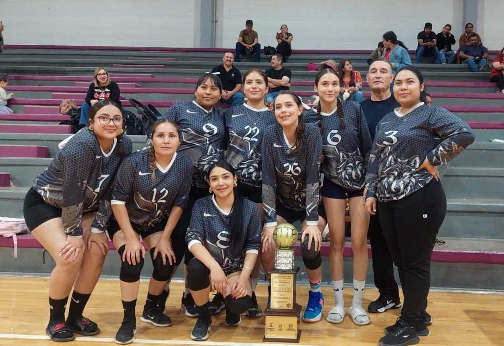 UTP Lobas, se proclamaron campeonas del voleibol femenil del grupo&nbsp;“A”