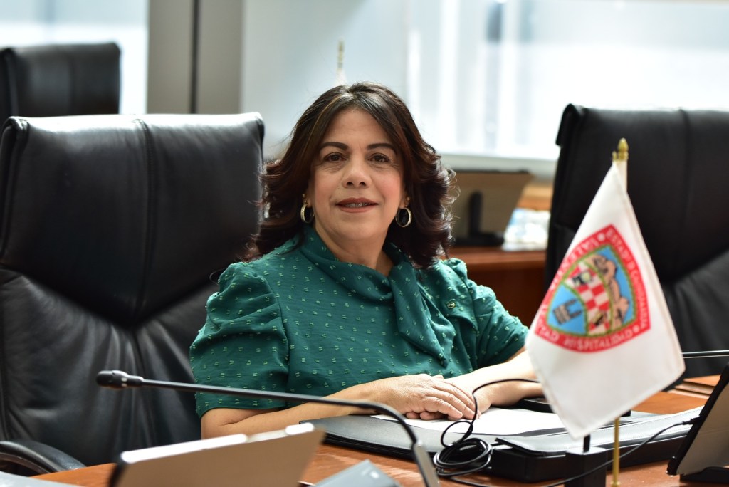 Diputados locales del PRI piden eliminar cobro de casetas en periodos&nbsp;vacacionales.