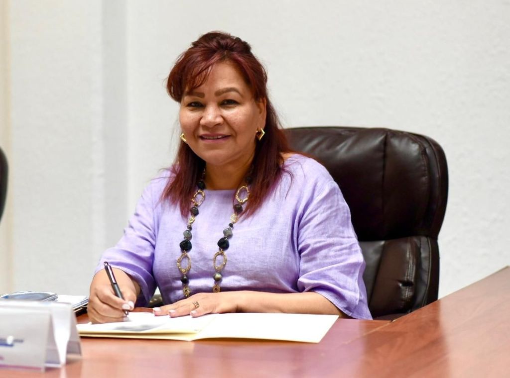 Regidora Alma Roacho responde a críticas y defiende programa de créditos sin&nbsp;intereses