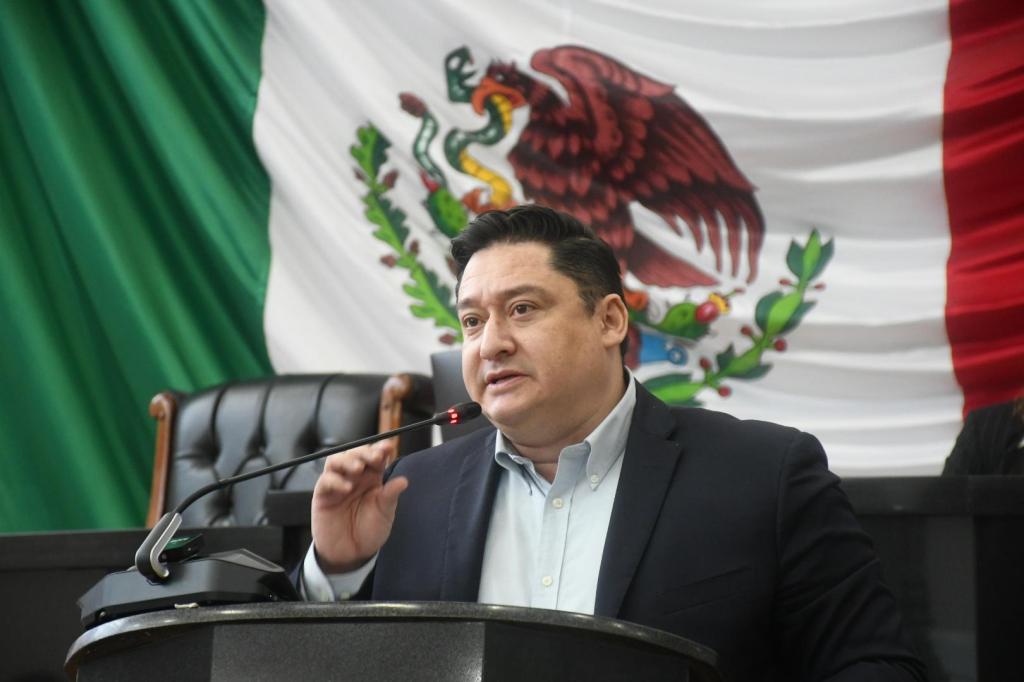 Impulsa Alfredo Chávez fortalecimiento de políticas contra violencia infantil y&nbsp;juvenil