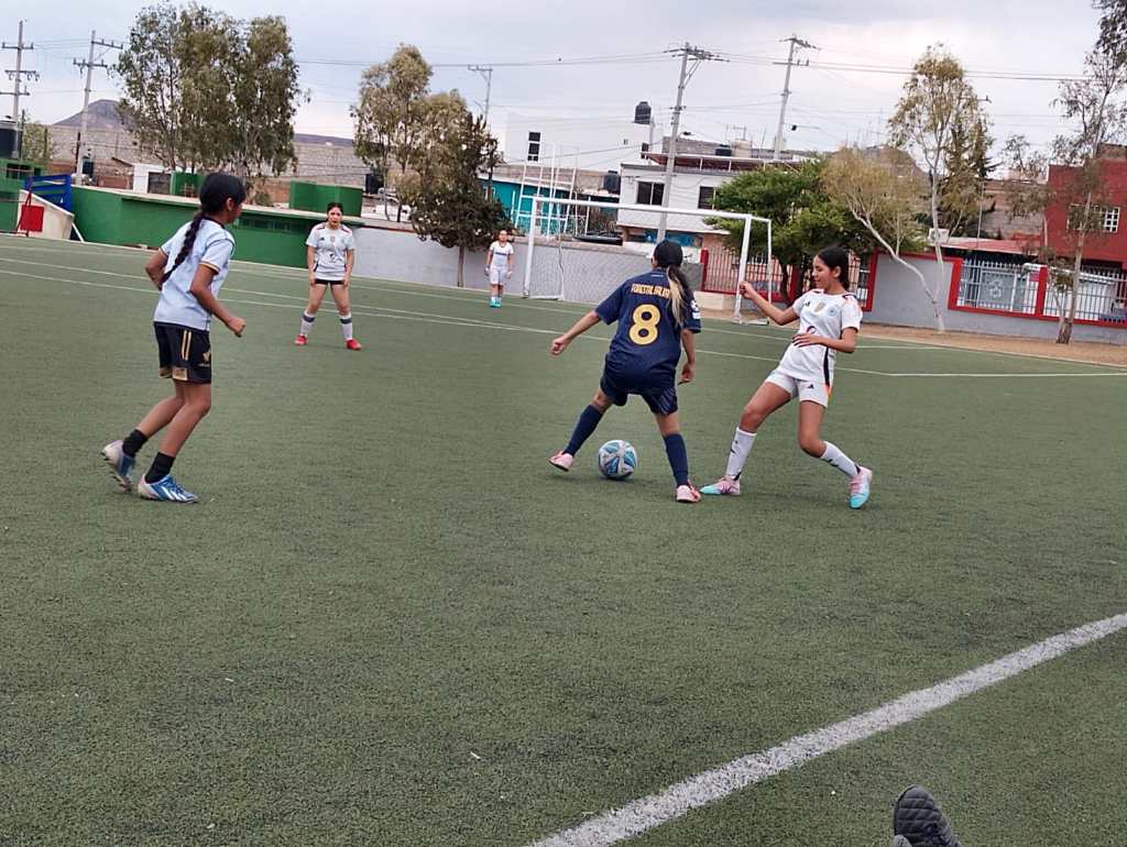 Igualaron Deportivo Orpineda y Cbtis 228 en futbol municipal&nbsp;femenil