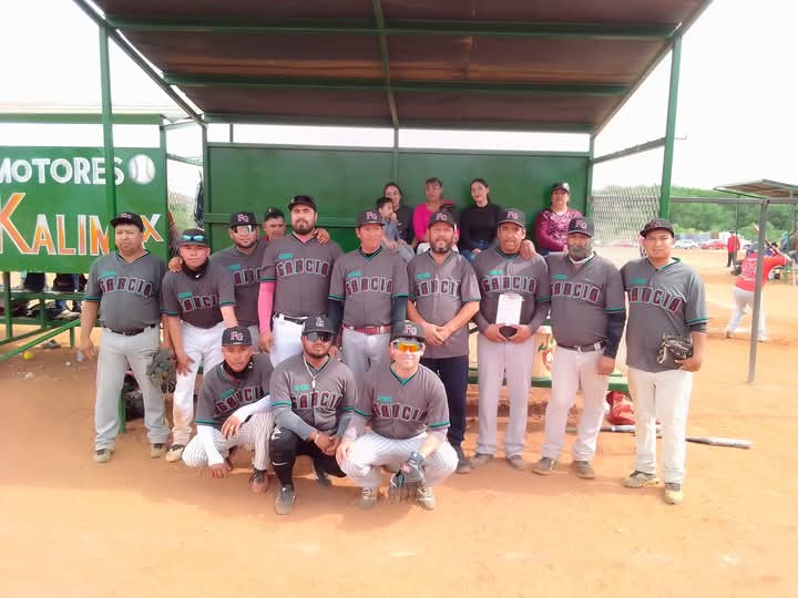 División entre Perfiles del Real y La Juárez en softbol&nbsp;Independiente