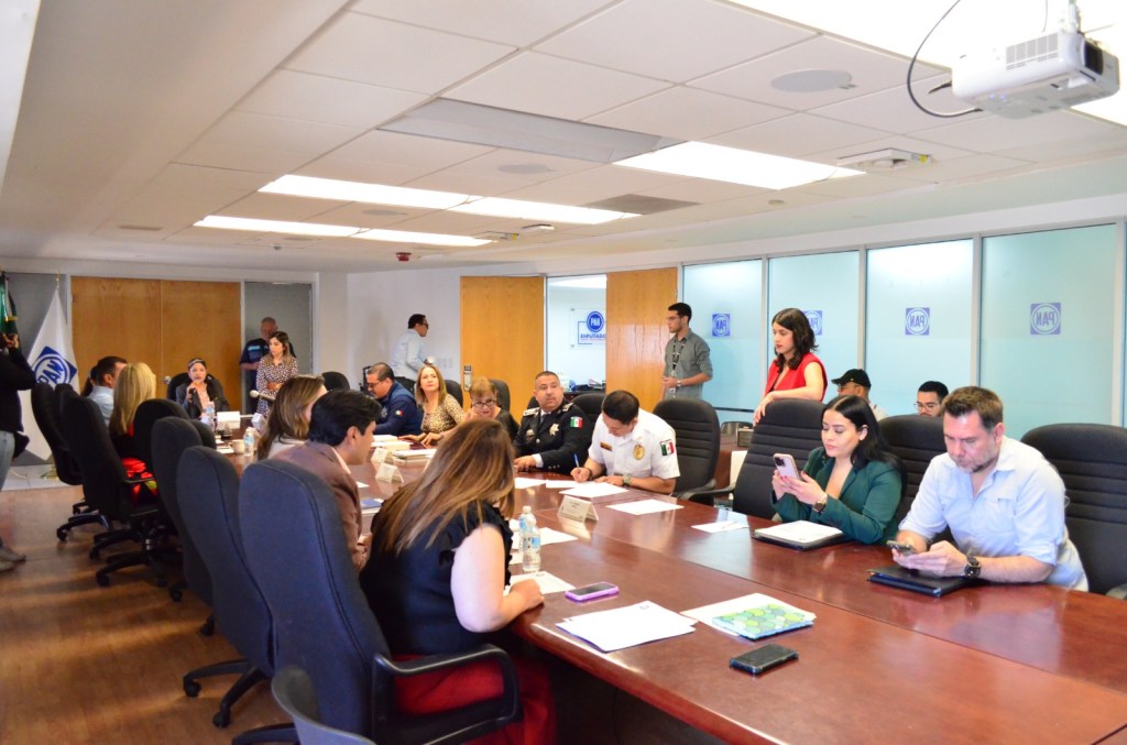 Analiza Congreso propuesta para implementar unidades de atención a violencia familiar y de género en los&nbsp;municipios