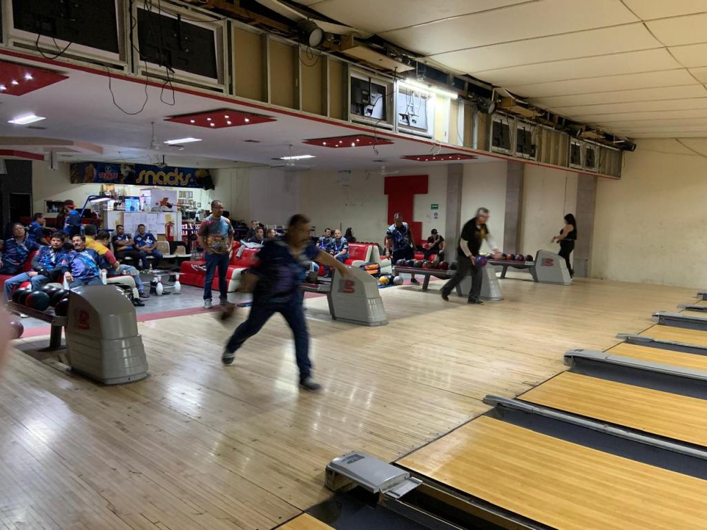 IGH no suelta el liderato de la Liga Comercial de Boliche&nbsp;2025