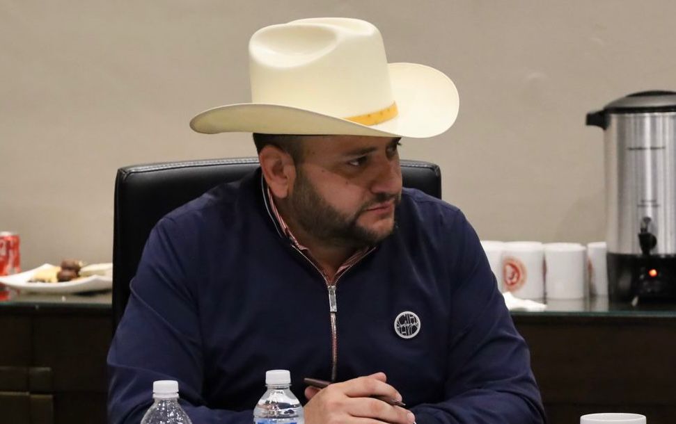 Redobla Arturo Medina esfuerzos para aprobación de sanciones a propagadores de gusano&nbsp;barrenador.