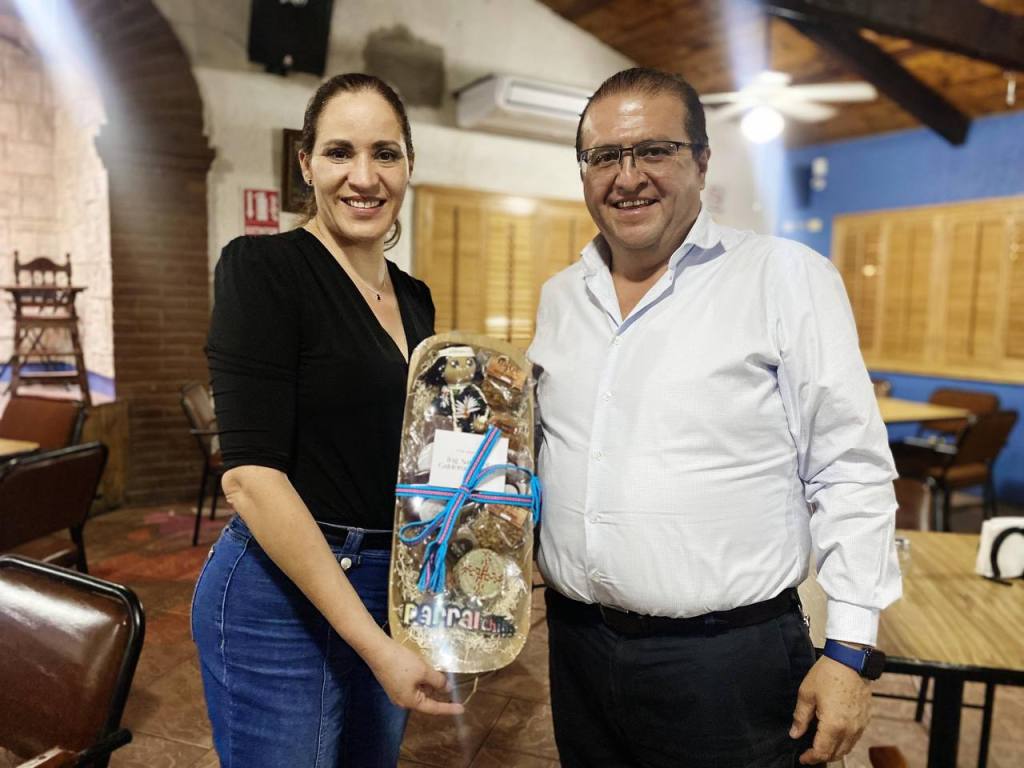 Sostiene Alcalde Salvador Calderón reunión con directora del Centro SICT&nbsp;Chihuahua