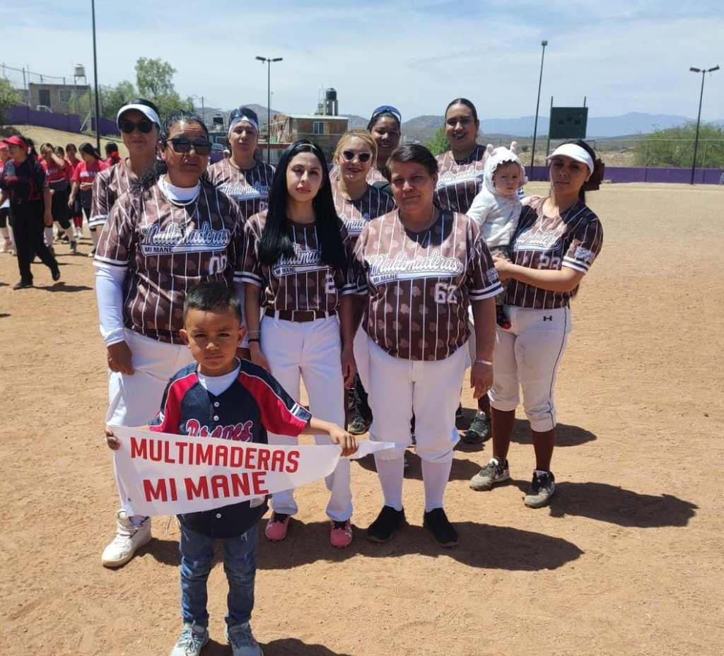 Tintas en sangre salieron con el triunfo Multimaderas Mi Mane en softbol femenil&nbsp;Parral