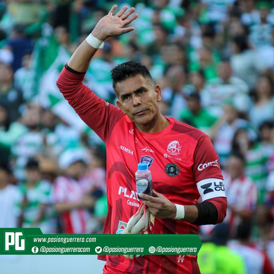Abucheos en el partido homenaje a Oswaldo Sánchez donde participaron leyendas de&nbsp;Chivas