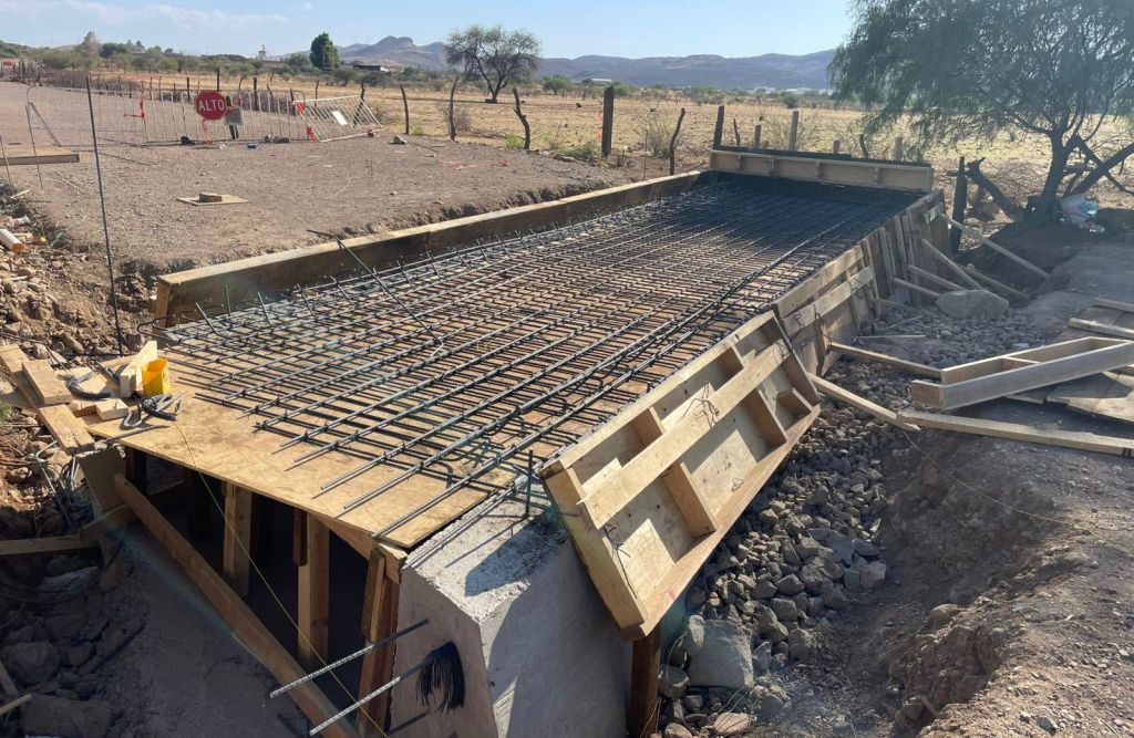 Rehabilita el Gobierno de Parral camino a la comunidad de Las&nbsp;Ánimas