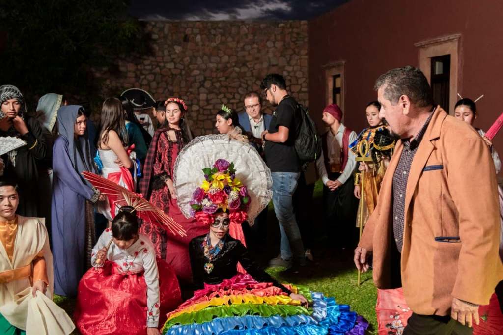 El arte juvenil llena de vida el Centro Cultural Casa BotelloEn el marco de las Jornadas Culturales Carlos&nbsp;Montemayor