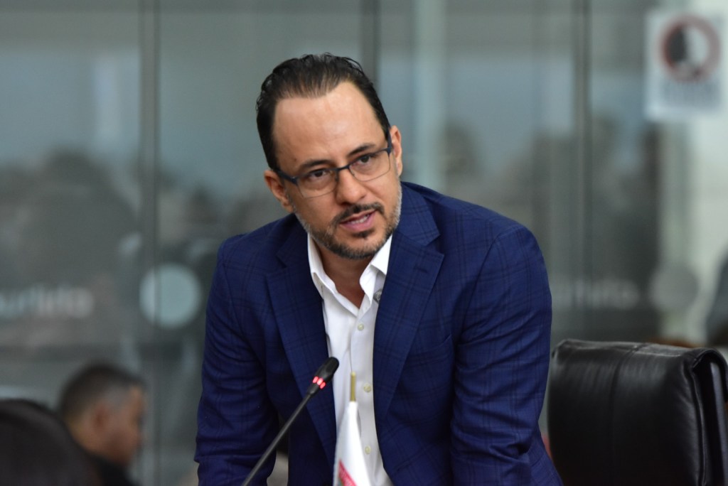 Autoriza Congreso a municipio capitalino la adquisición de dos&nbsp;financiamientos