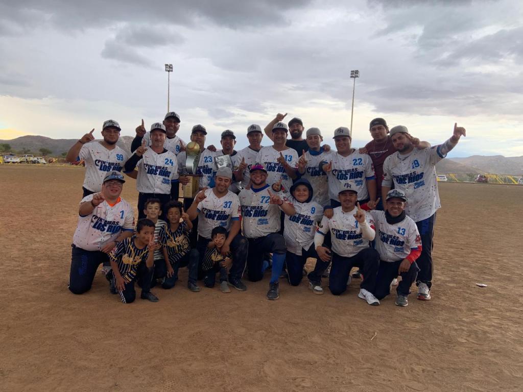 Pinturas Los Ríos, campeón de segunda fuerza de la Liga de softbol&nbsp;Municipal