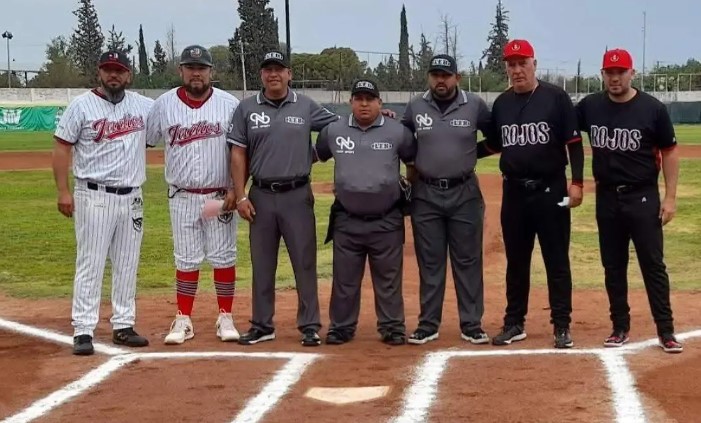 Pedro “Pirrín” Ortiz debuta como ampáyer en la Liga Estatal de Beisbol de&nbsp;Chihuahua